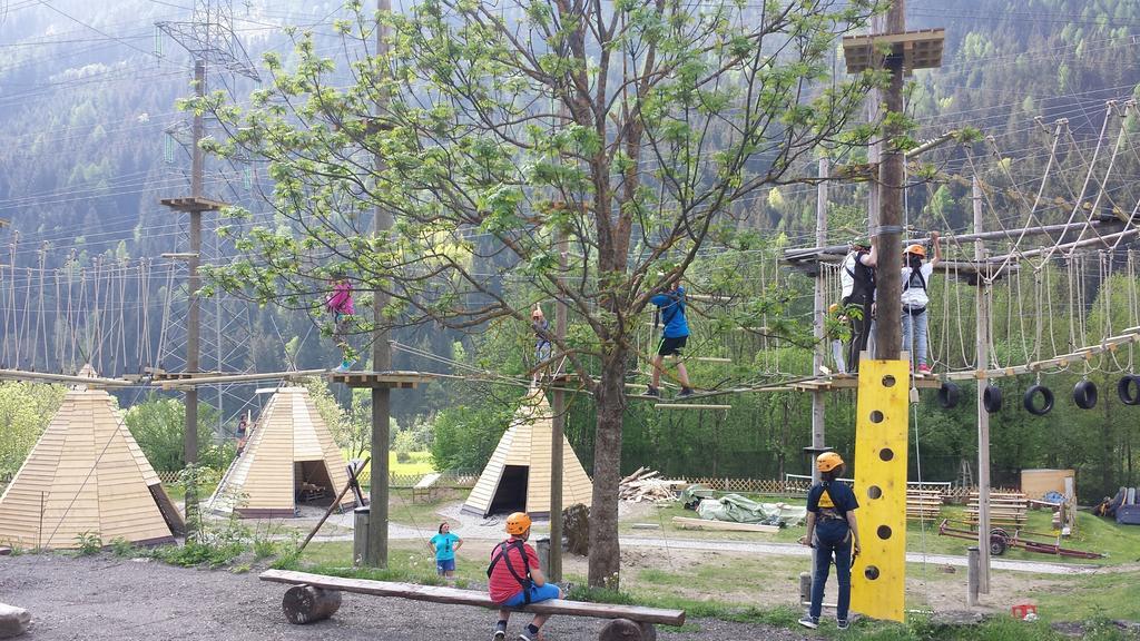 Appartementhaus Sporthotel Moelltal Flattach Exterior foto